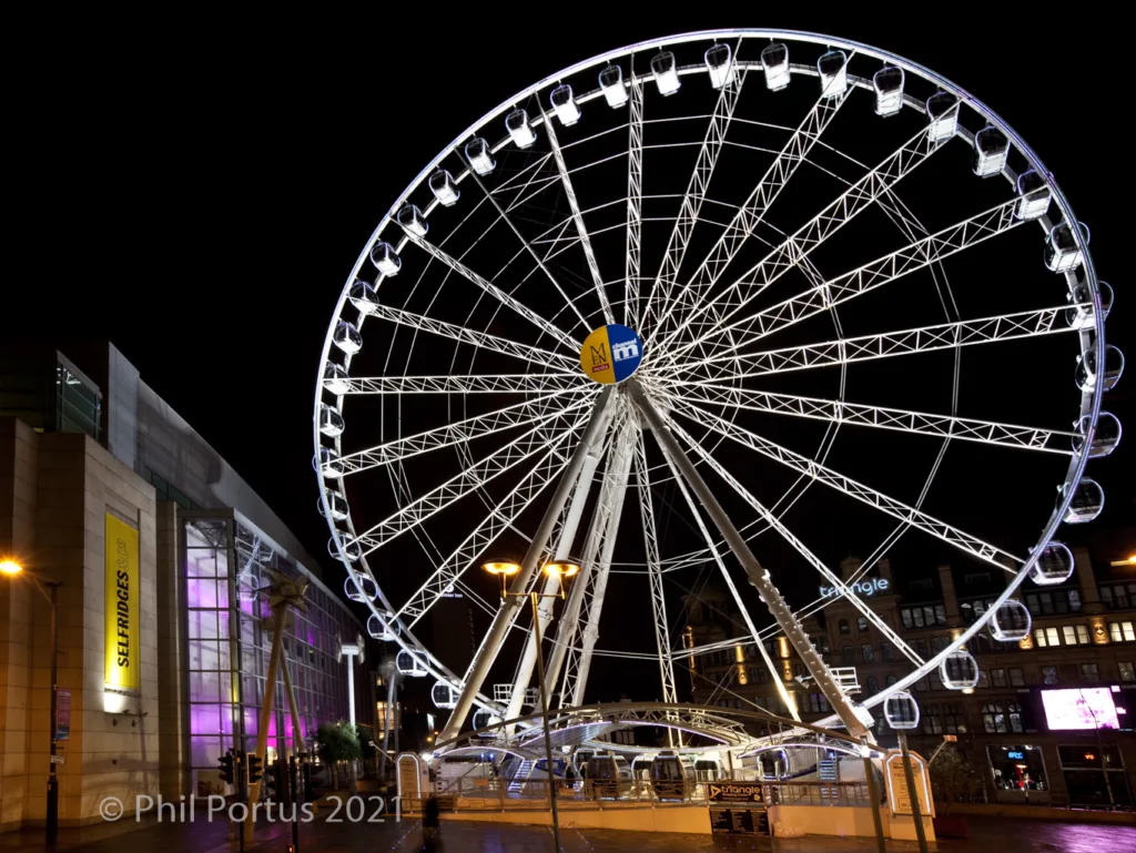 Manchester Wheel at dusk